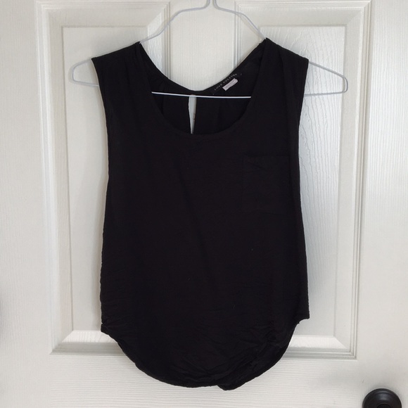 Tank - Picture 1 of 2